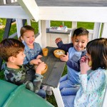 Complex cu Casuta Mare de Joaca pentru copii pe 2 niveluri  - Complex cu Etaj si Tobogan Cozy Play WRANGLER de exterior din lemn - Kidkraft  Complex cu Casuta Mare de Joaca pentru copii pe 2 niveluri  - Complex cu Etaj si Tobogan Cozy Play WRANGLER de exterior din lemn - Kidkraft